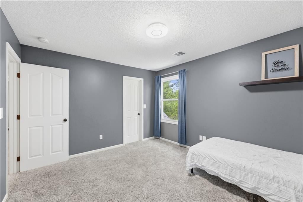 15964 W 160th Terrace — photo 41