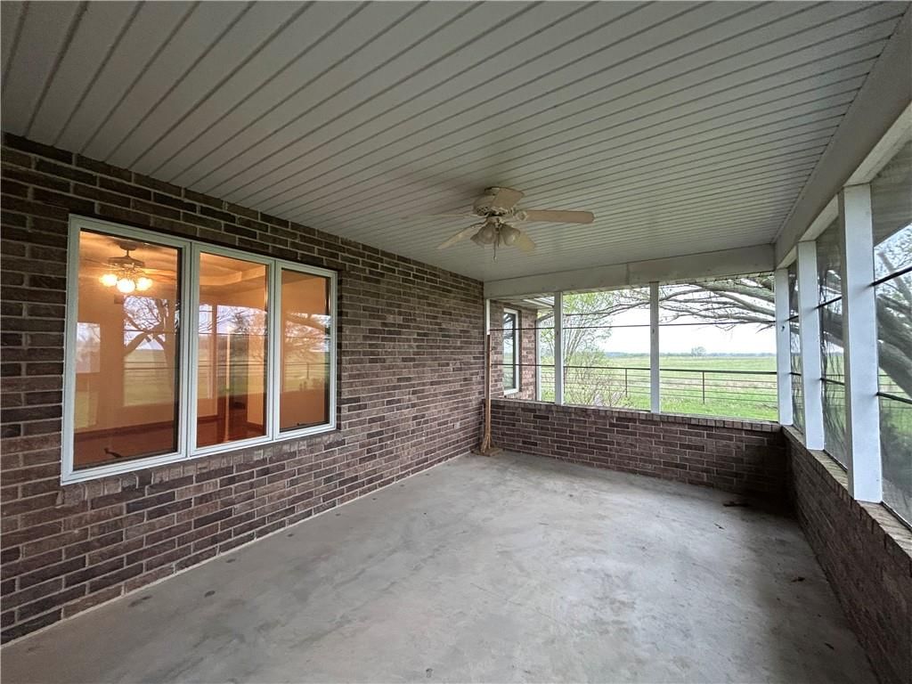 1379 NW M Highway — photo 10