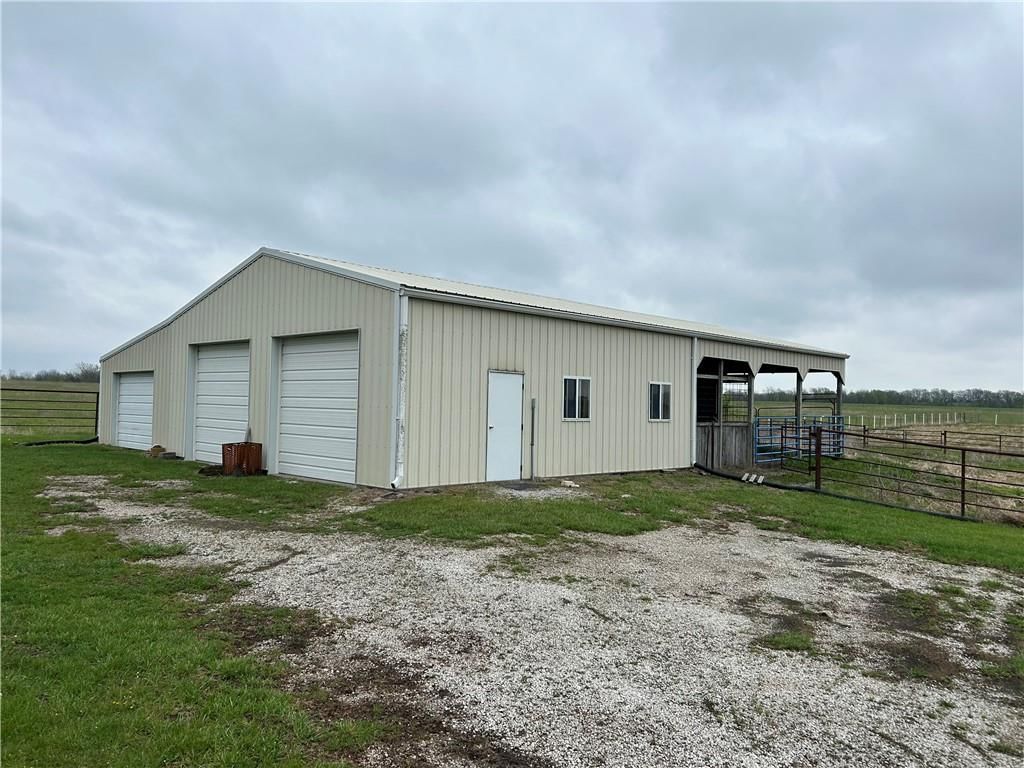 1379 NW M Highway — photo 14