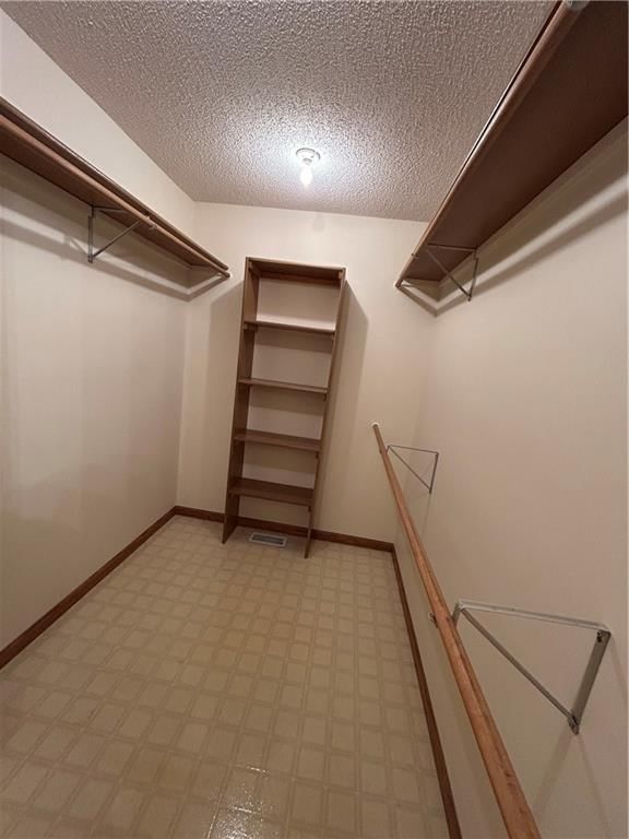 1379 NW M Highway — photo 37