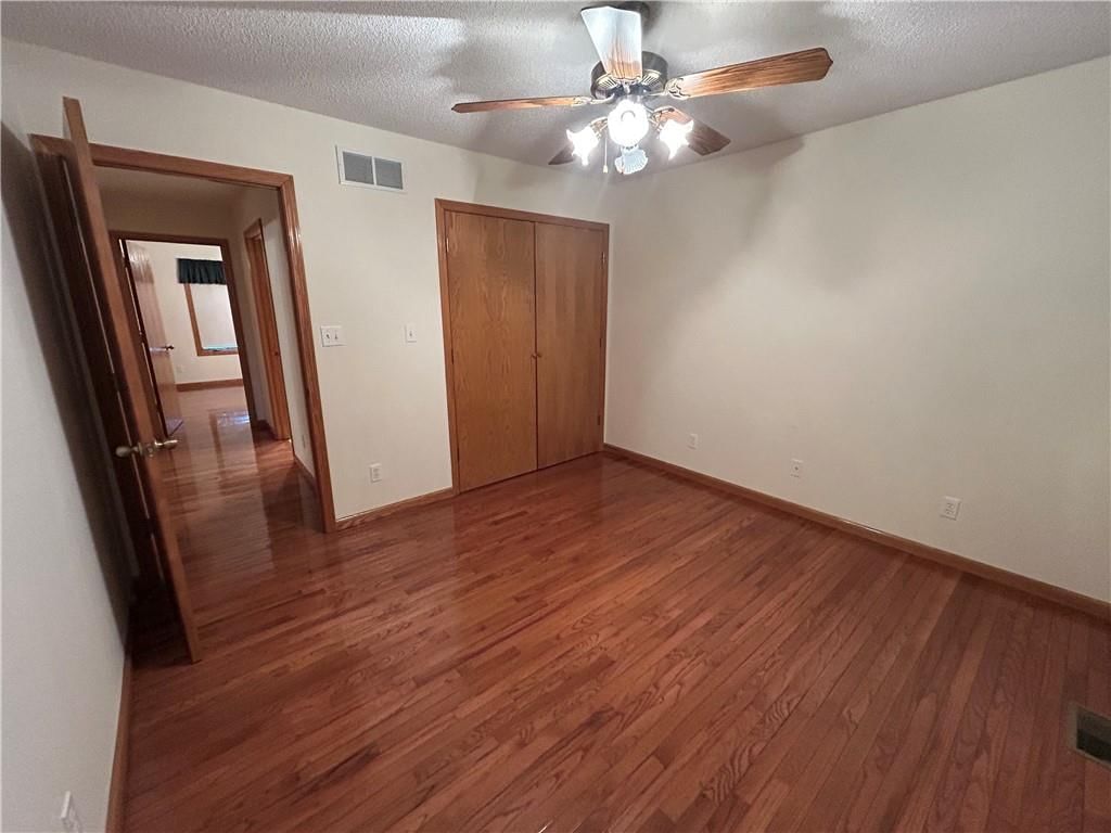 1379 NW M Highway — photo 44