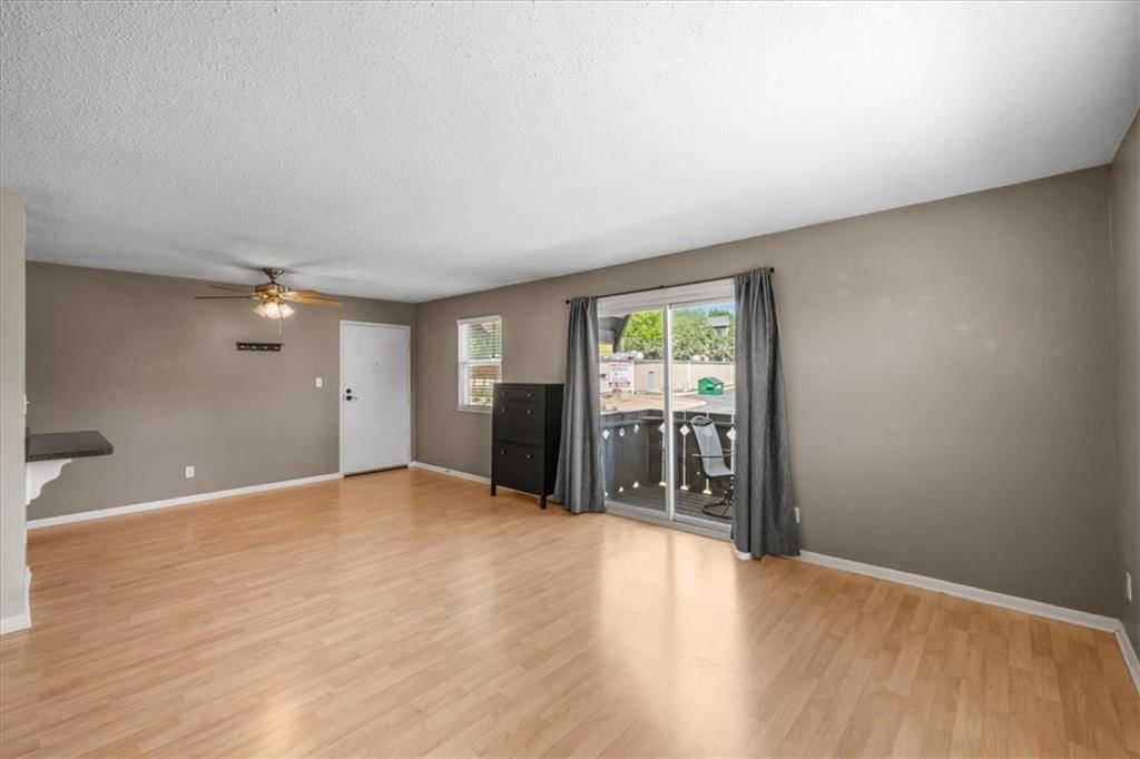 6232 Robinson Street — photo 11