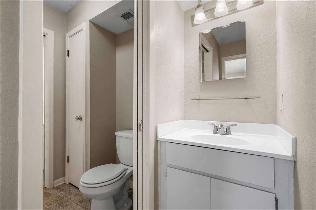 6232 Robinson Street — photo 19