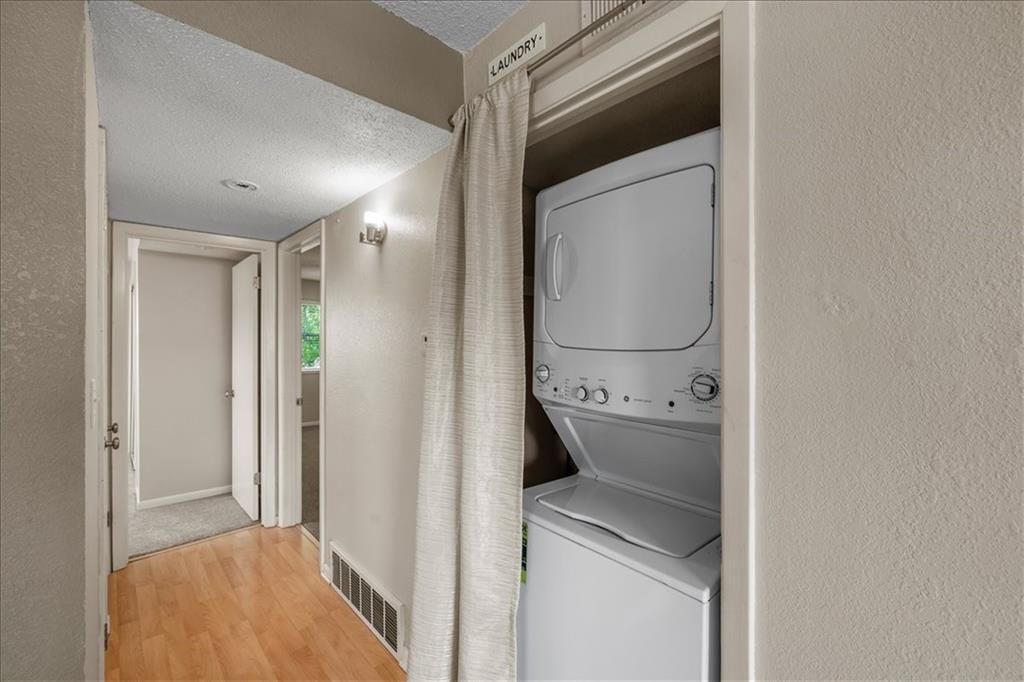6232 Robinson Street — photo 22