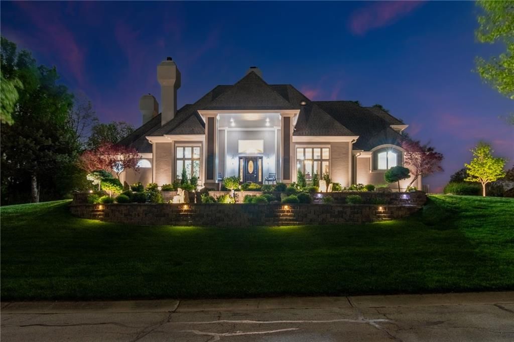 1025 NE Moss Point Road — photo 3