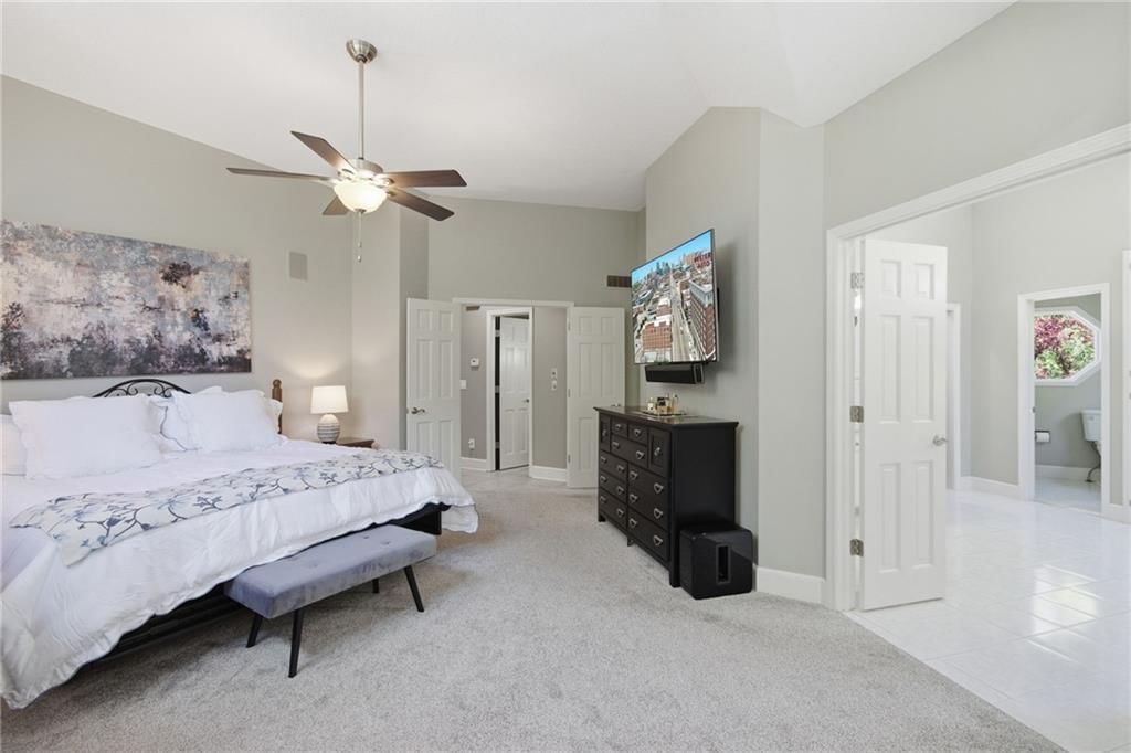 1025 NE Moss Point Road — photo 34
