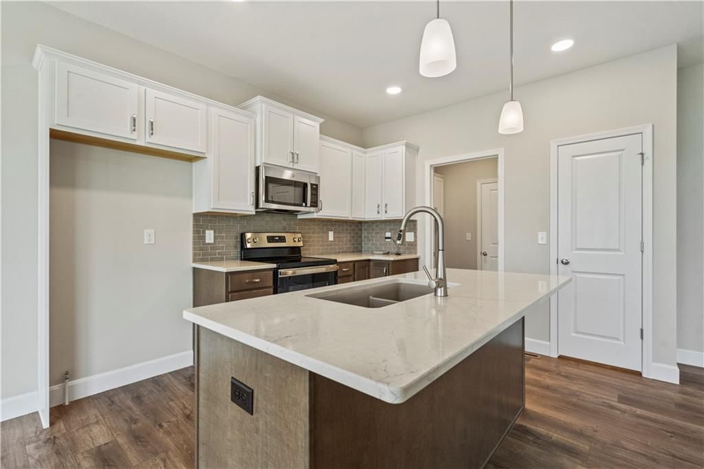 12424 S Redwood Street — photo 6
