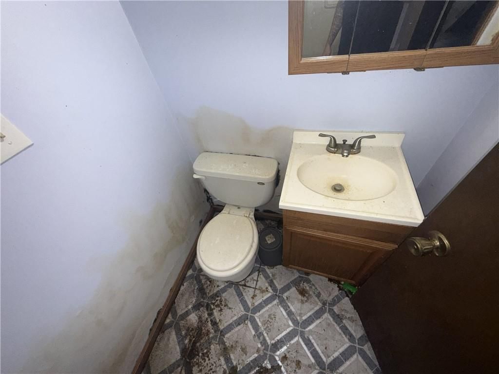 5236 Mccoy Street — photo 8