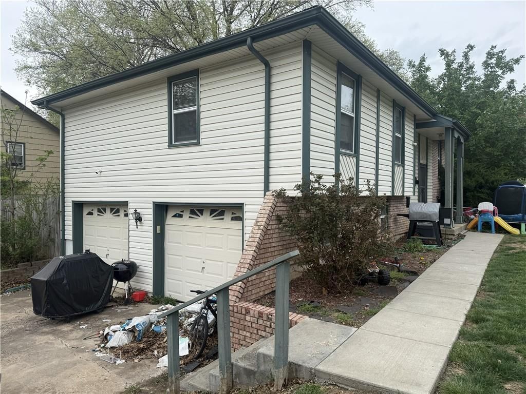 5236 Mccoy Street — photo 13
