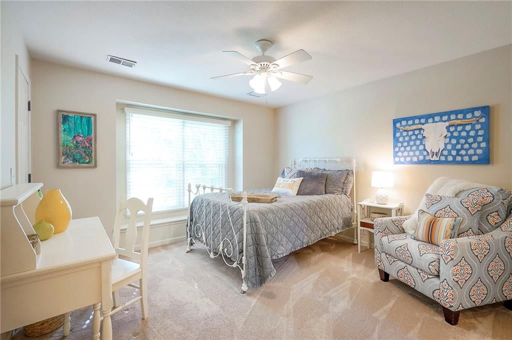 18440 Lamar Avenue — photo 51