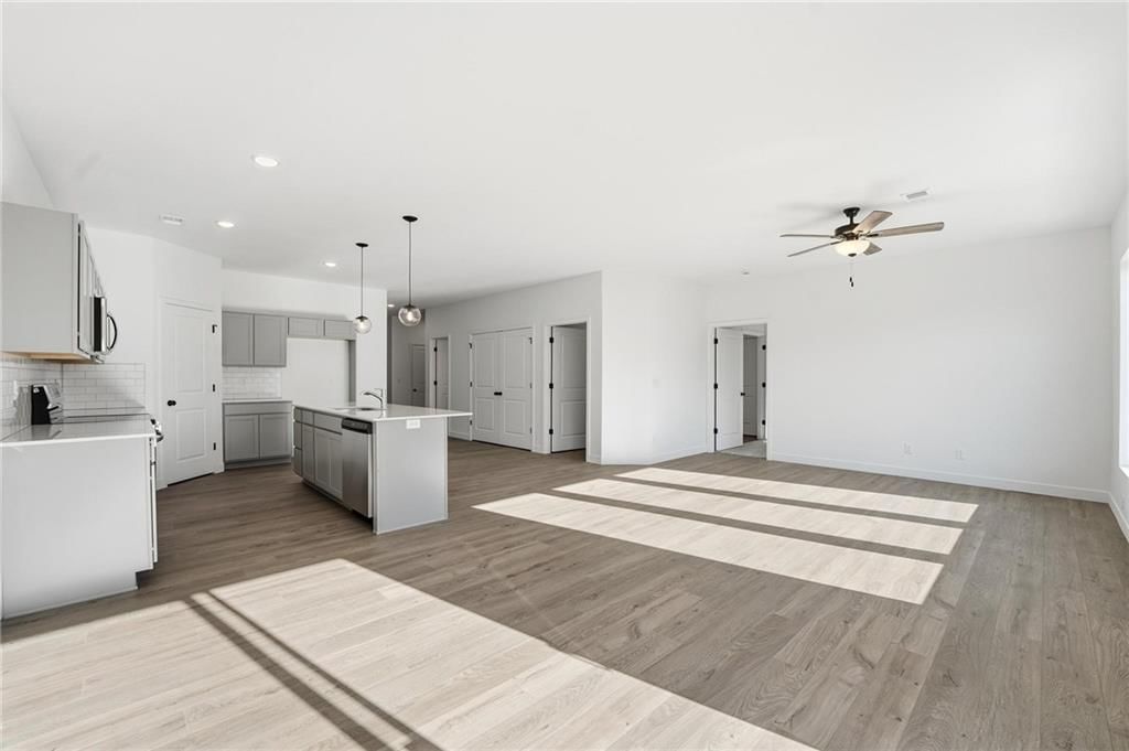 12427 S Aspen Lane — photo 5