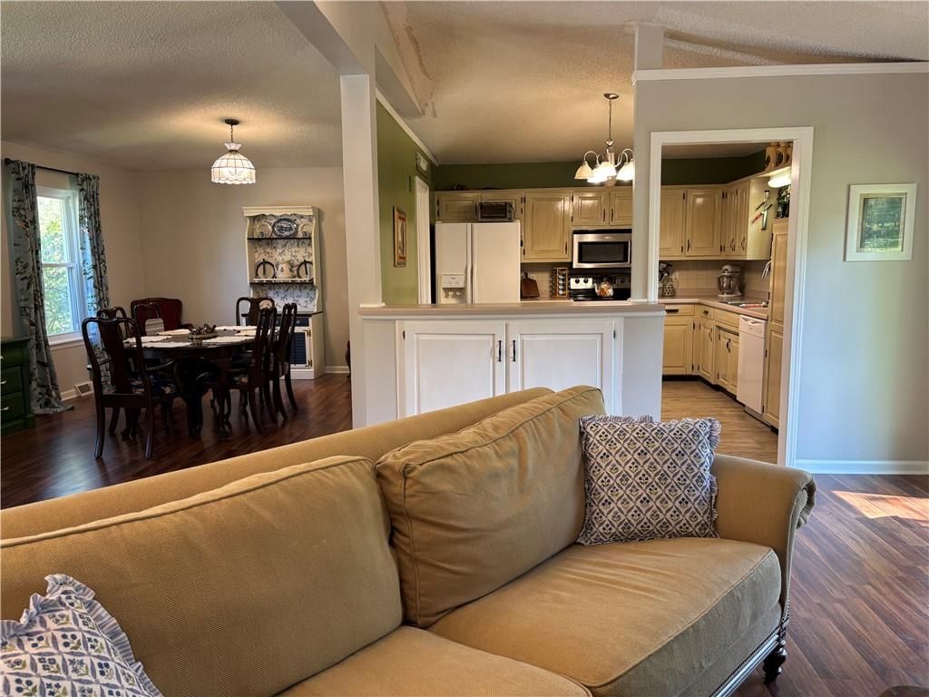 18307 Hanthorne Drive — photo 7