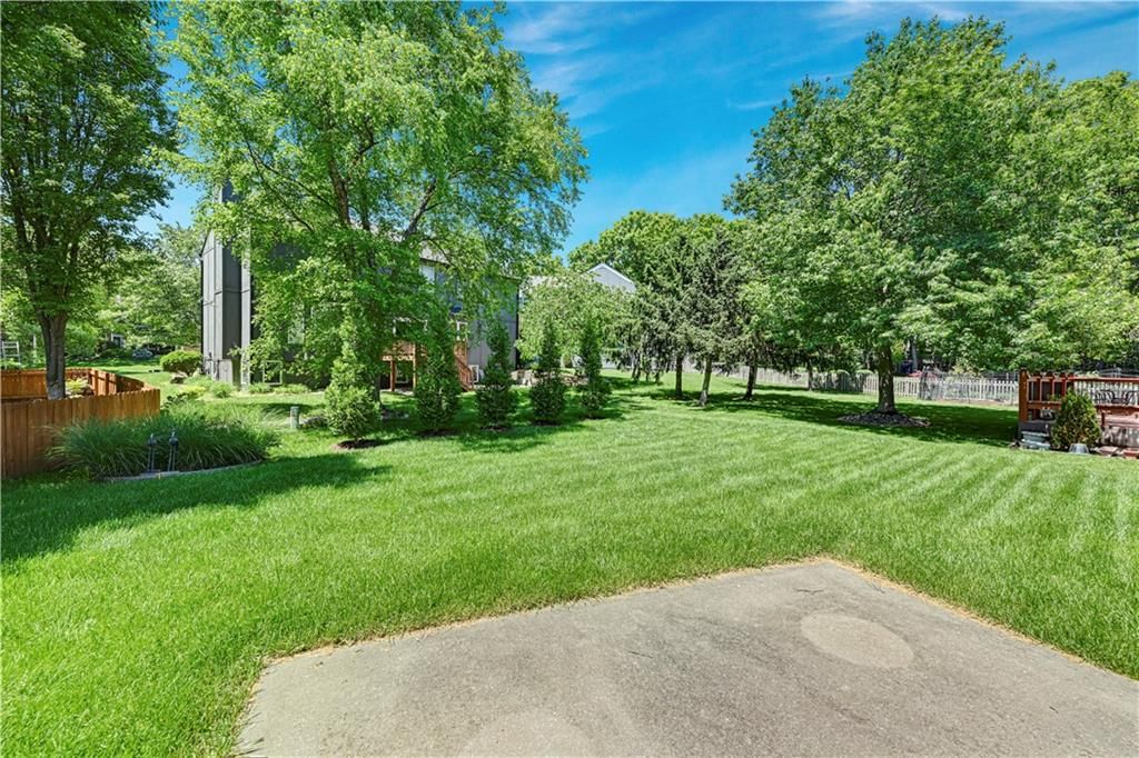 12462 Rosehill Street — photo 29
