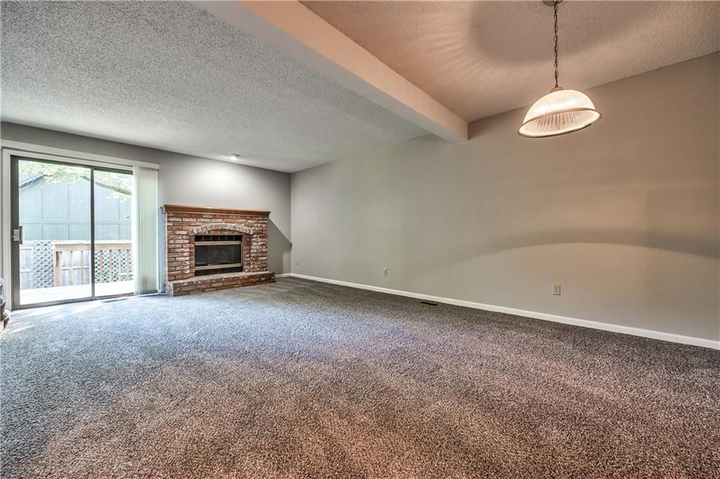 6505 Halsey Street — photo 2