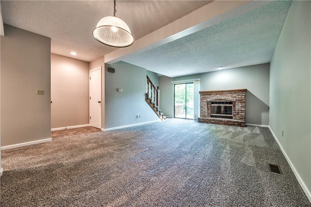 6505 Halsey Street — photo 3