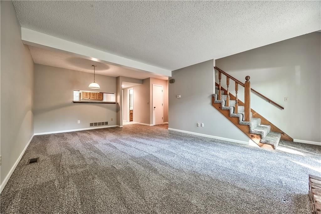 6505 Halsey Street — photo 4
