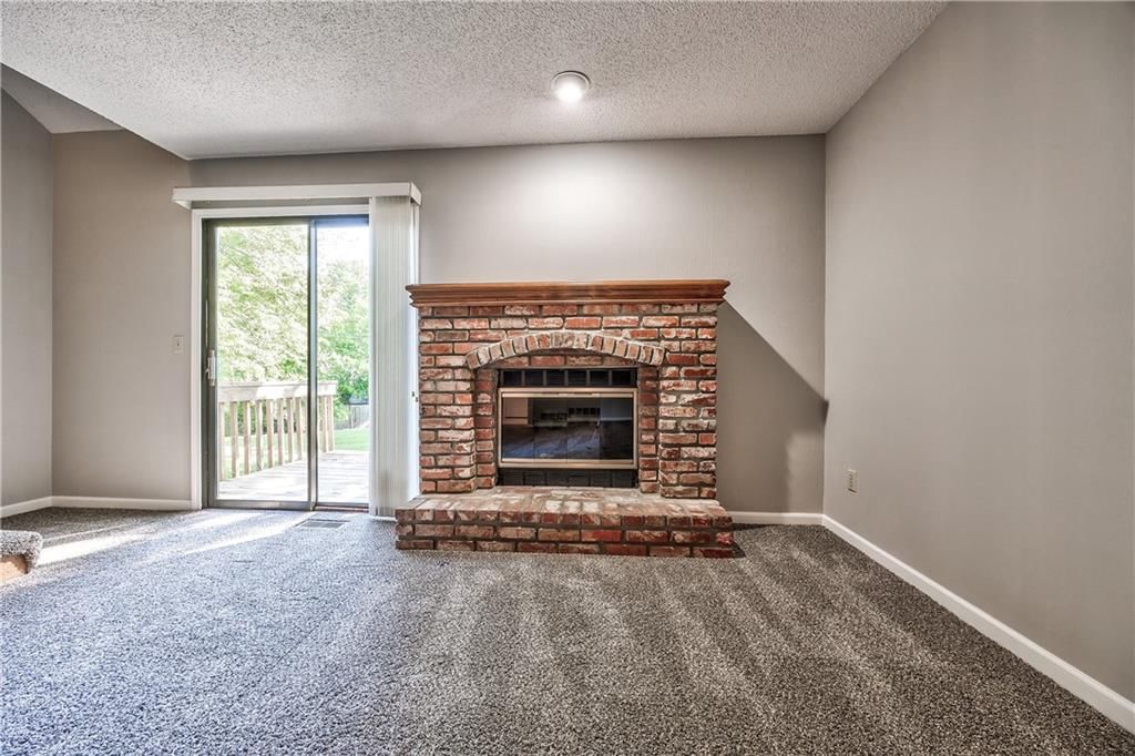 6505 Halsey Street — photo 5