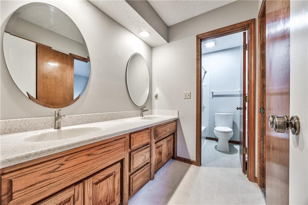 6505 Halsey Street — photo 9
