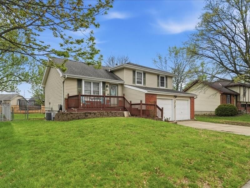 813 Valerie Lane, Gardner, KS