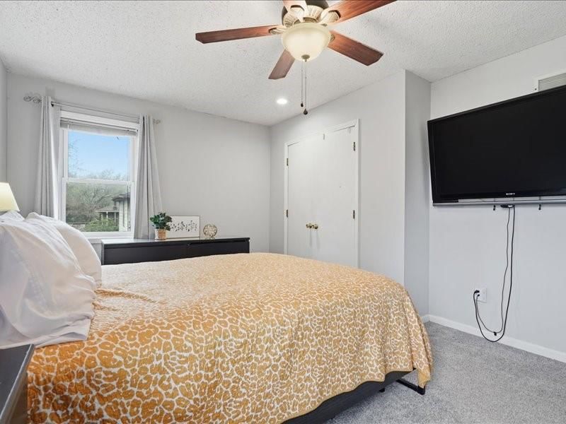813 Valerie Lane — photo 15