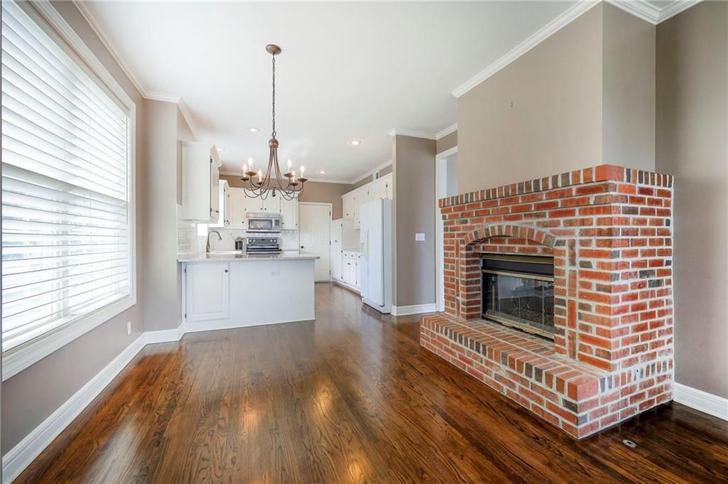 13733 Pembroke Circle — photo 17