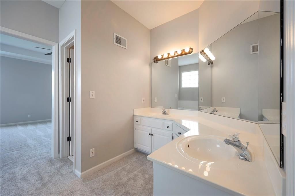 13733 Pembroke Circle — photo 26