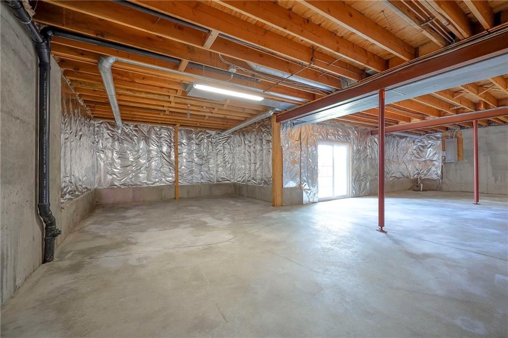 13733 Pembroke Circle — photo 33