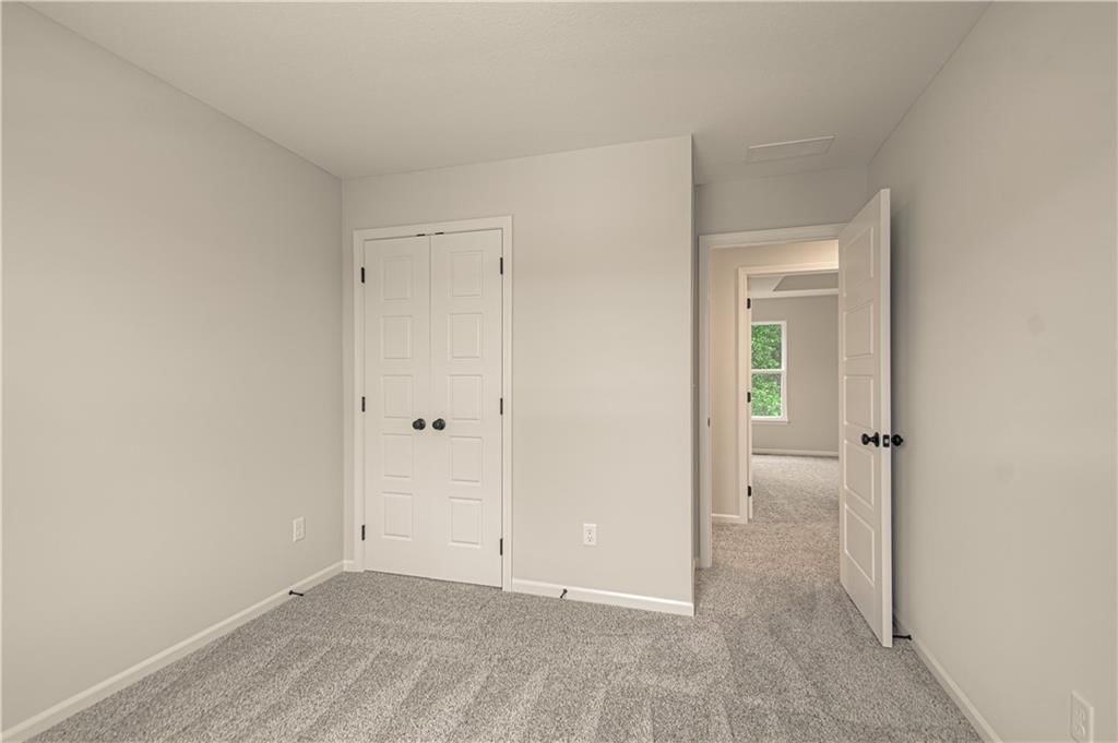 10139 N Poplar Avenue — photo 24
