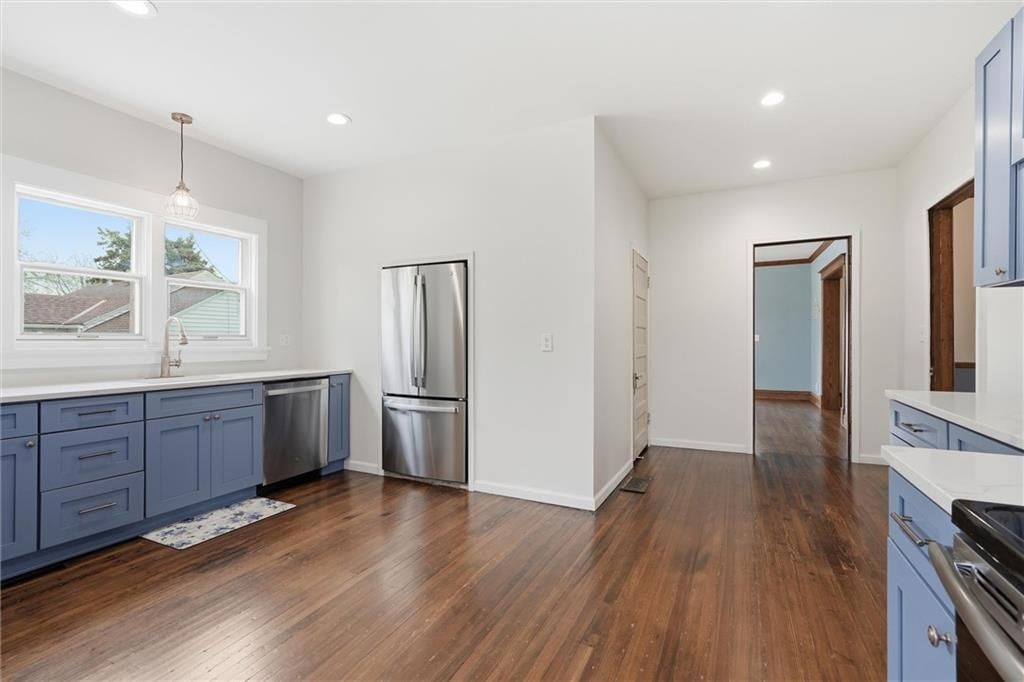 115 S Walnut Street — photo 10