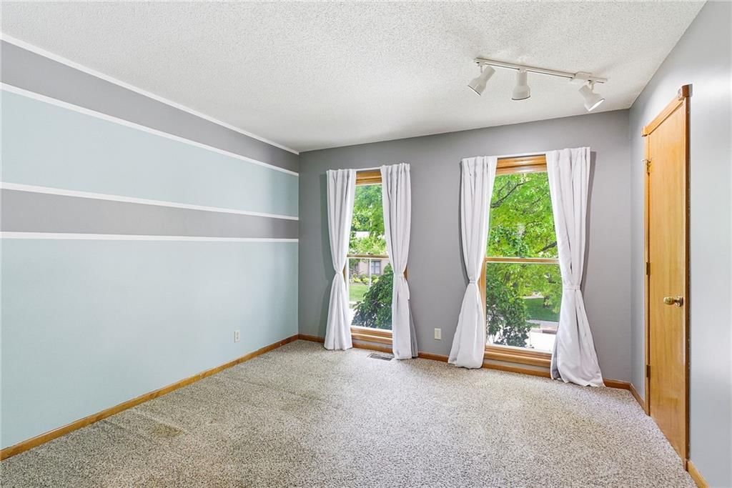 12026 S Hagan Street — photo 27