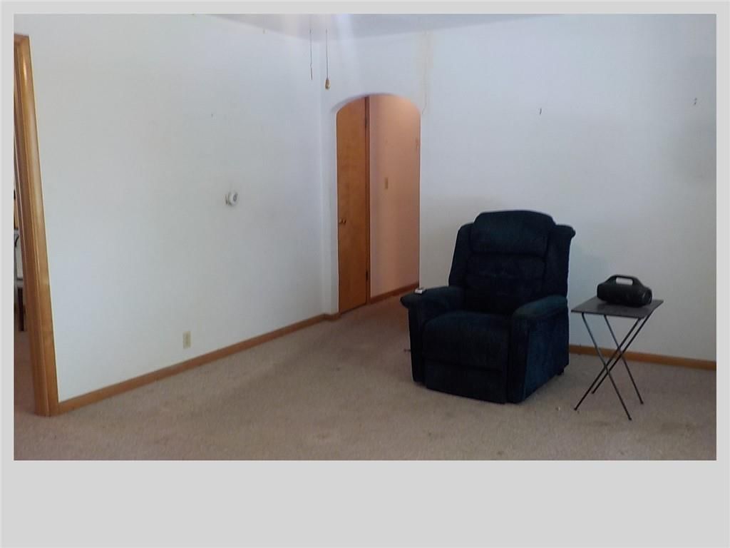 2502 Midland Avenue — photo 6