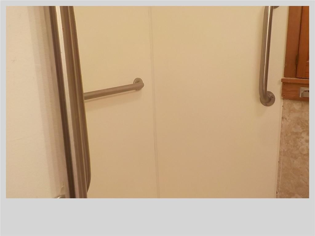 2502 Midland Avenue — photo 12