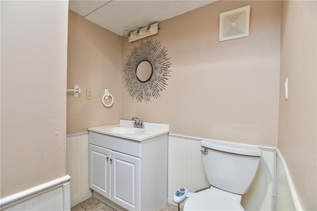 7109 Harvard Avenue — photo 32