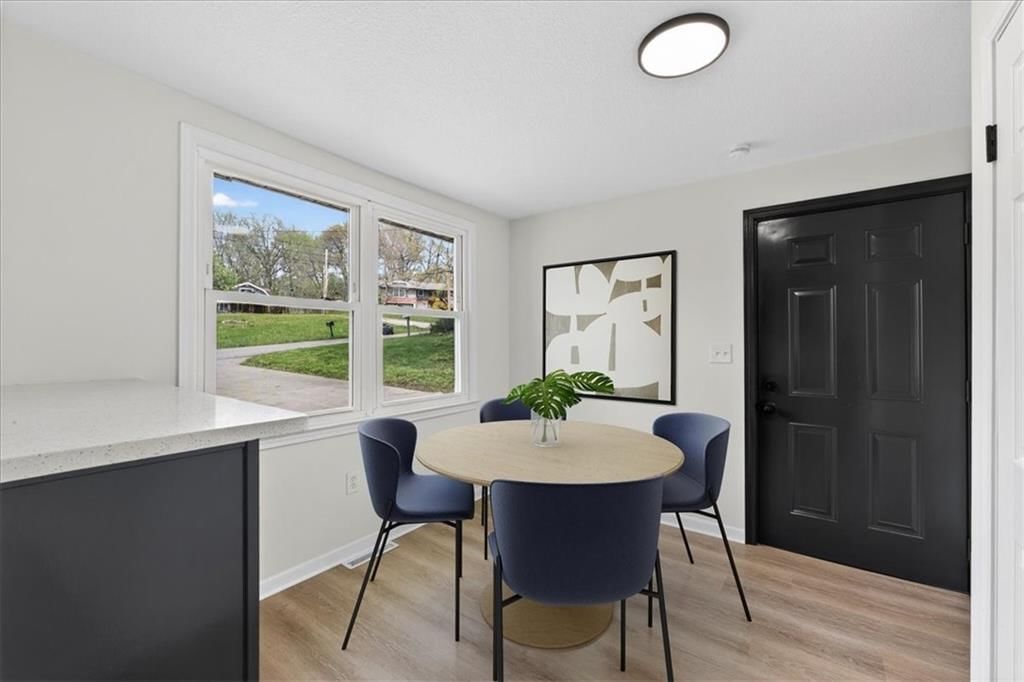 6807 Sycamore Avenue — photo 18