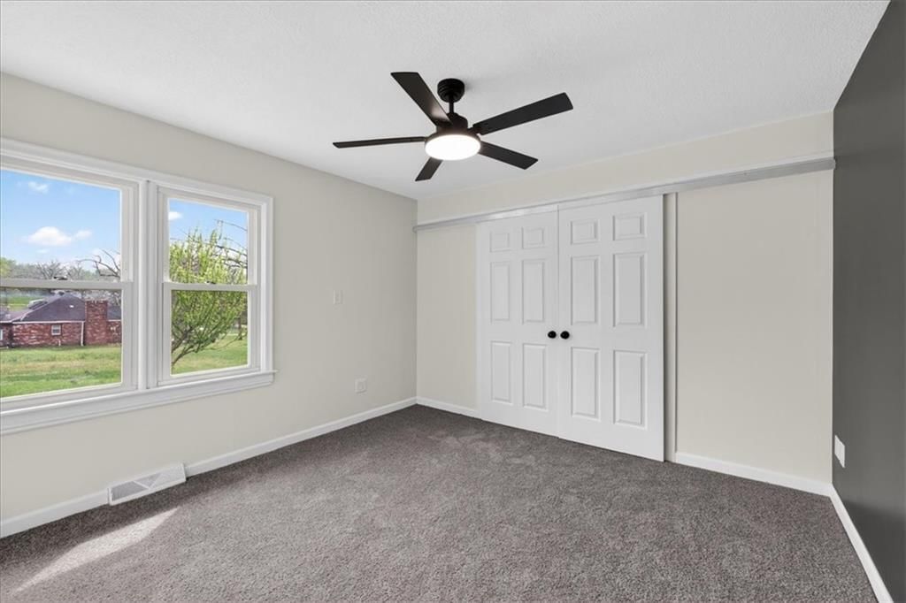 6807 Sycamore Avenue — photo 31