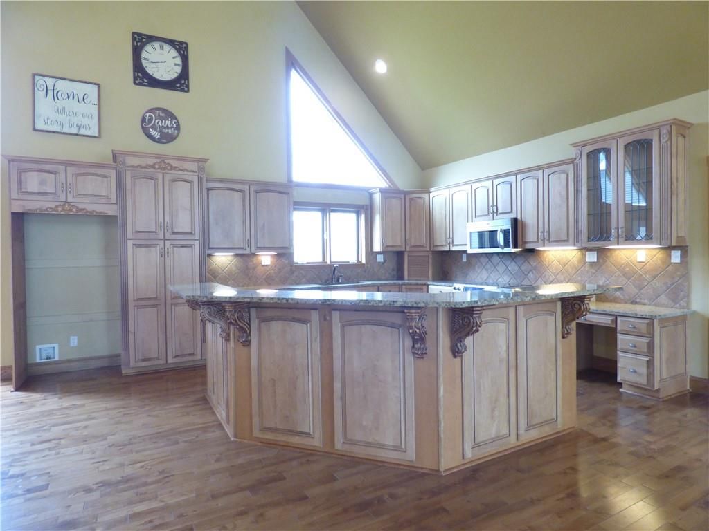 25288 Cedar Crest Drive — photo 8