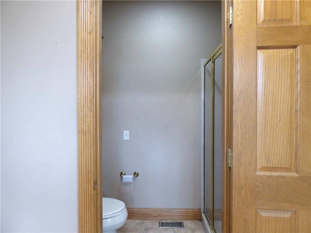25288 Cedar Crest Drive — photo 28