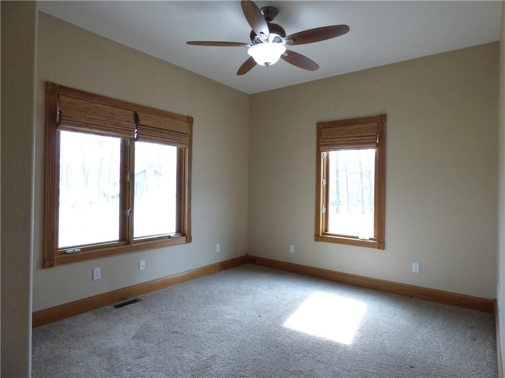 25288 Cedar Crest Drive — photo 32