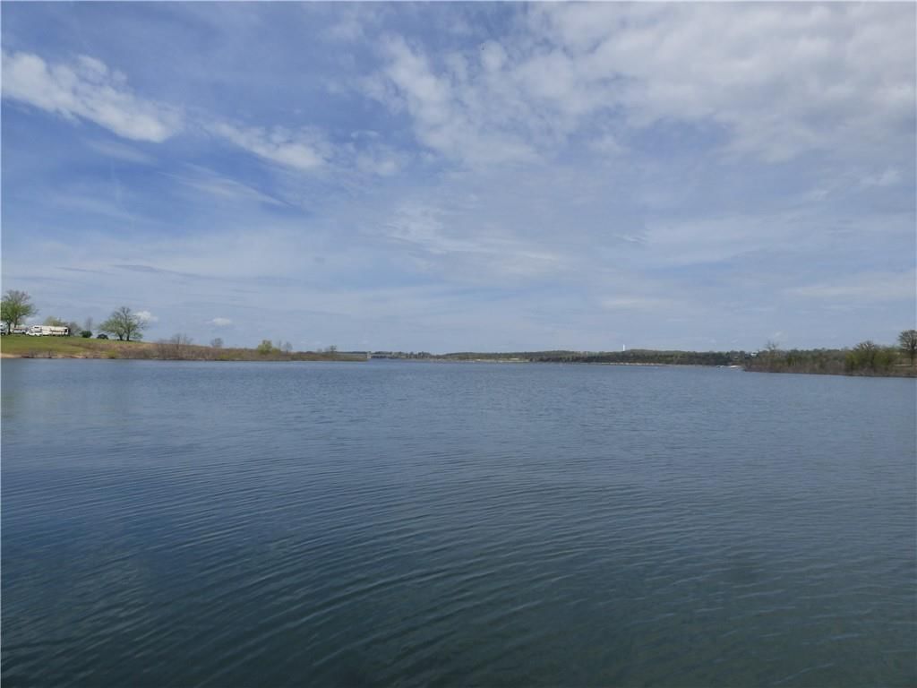 25288 Cedar Crest Drive — photo 57