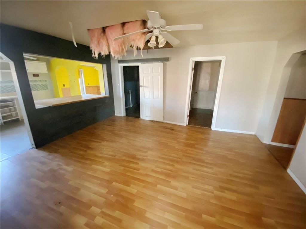 110 W Riley Street — photo 12