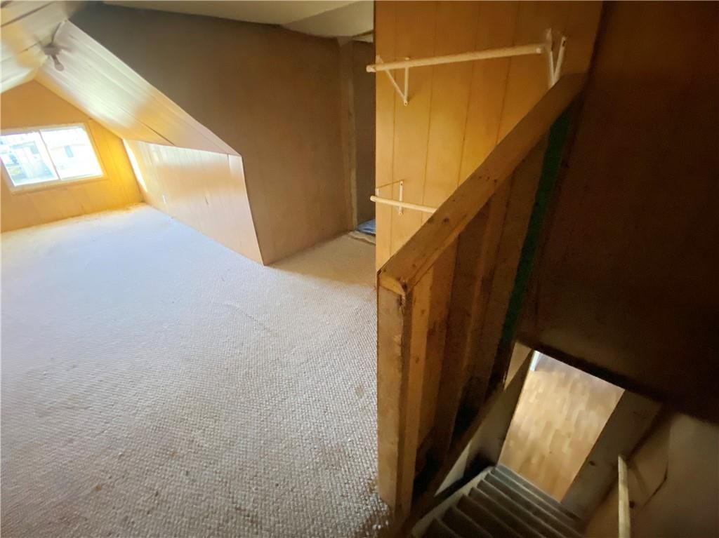 110 W Riley Street — photo 25