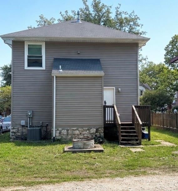 707 S Park Avenue — photo 2