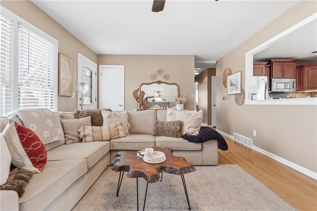 815 S Brentwood Street — photo 6