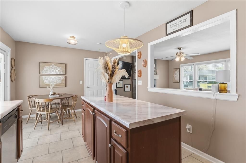 815 S Brentwood Street — photo 12