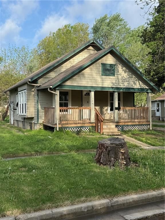 734 S Hickory Street S — photo 3