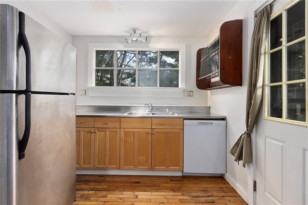 810 W 16th Street — photo 7