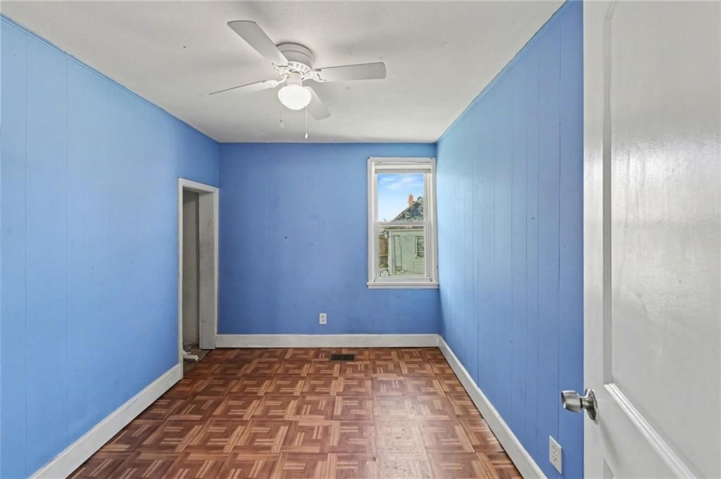212 S 8TH Street — photo 17