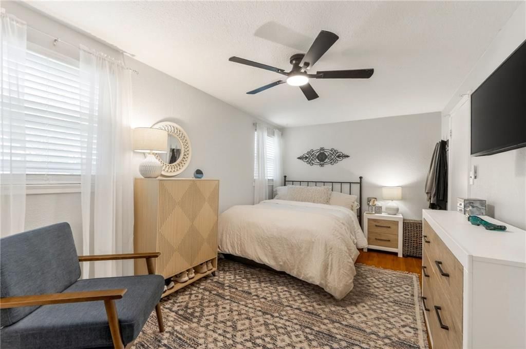 639 NE 45TH Street — photo 18