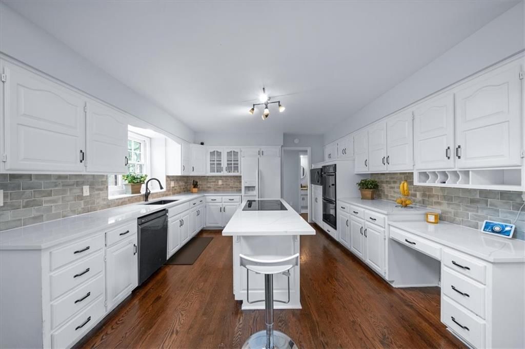 4300 W 125th Terrace — photo 13