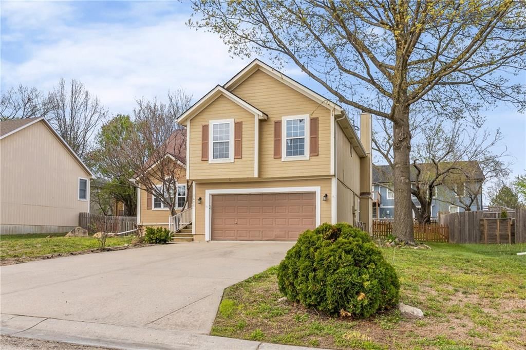 1411 Kimberly Drive, Warrensburg, MO